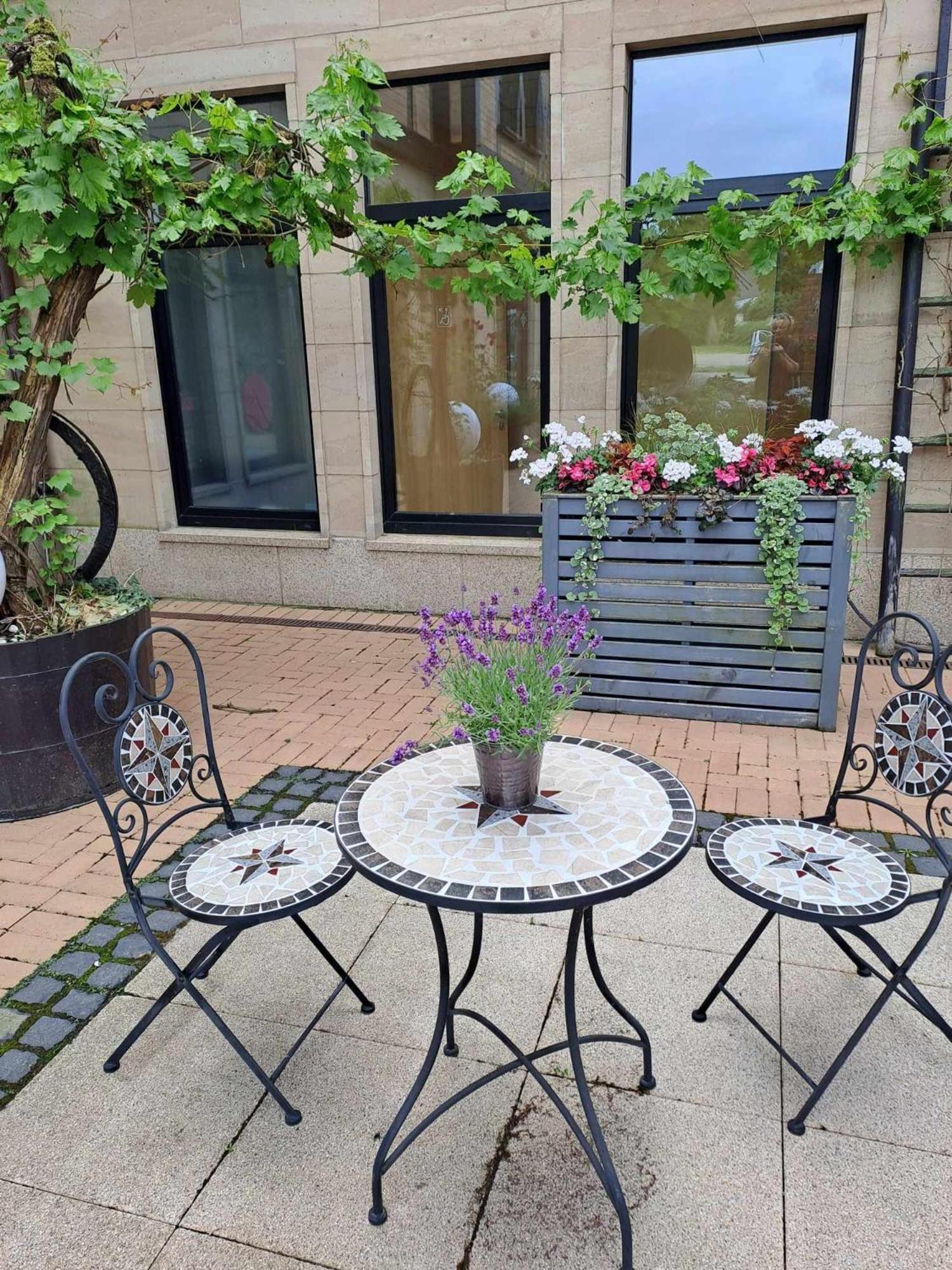 Hotel Rabenstein Raben Steinfeld Bagian luar foto